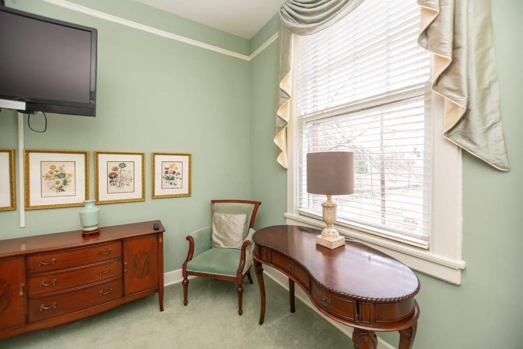 דירות Quaint Spacious Studio In Durham 5 Min To Downtown מראה חיצוני תמונה